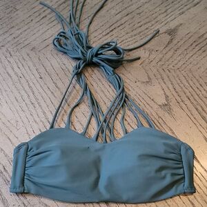 Dark green bikini top size Small Xhilaration 💚